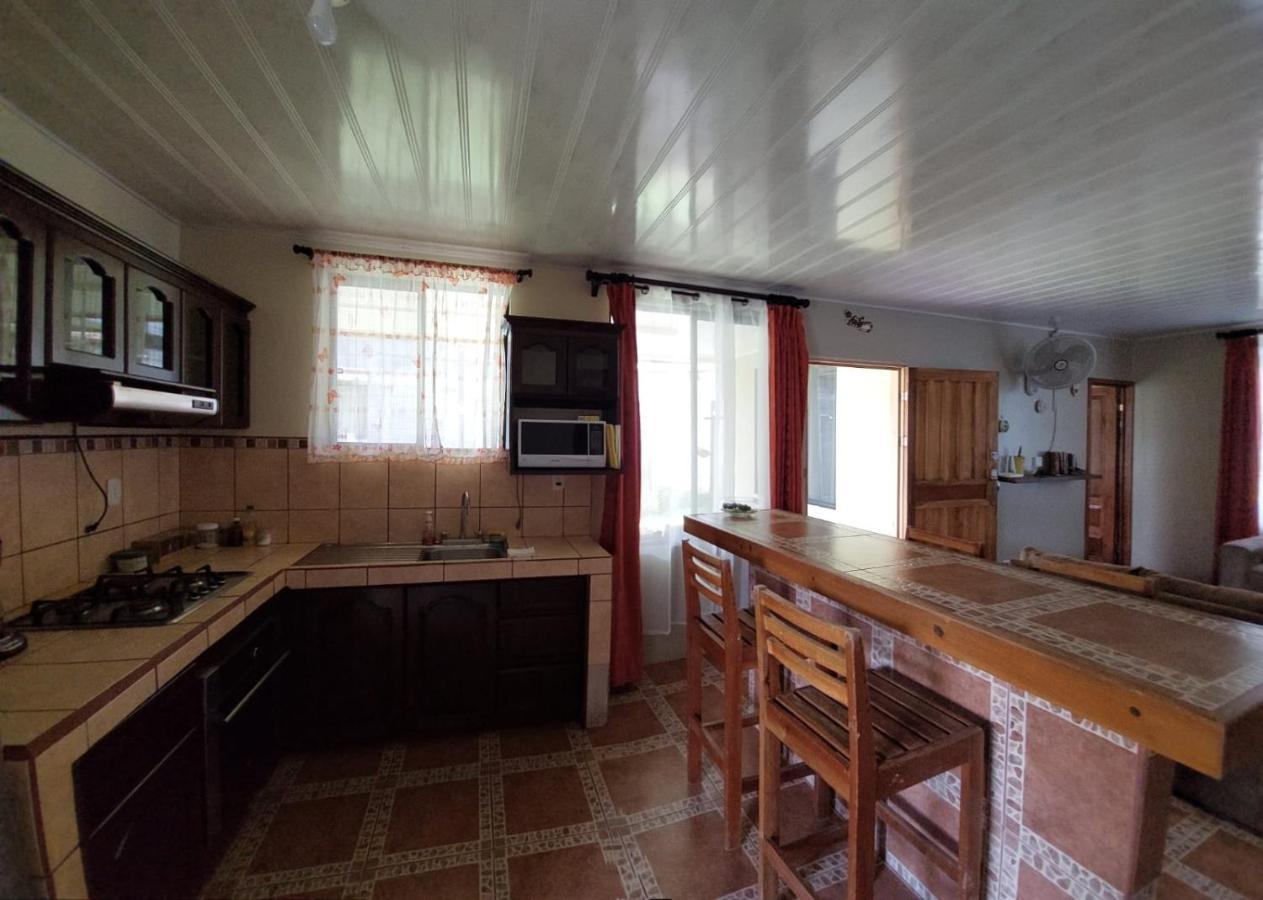 Hotel Casa Thirema Tortuguero Zewnętrze zdjęcie