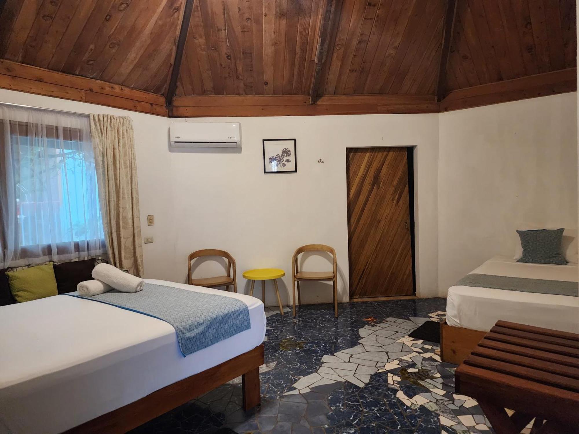 Hotel Casa Thirema Tortuguero Zewnętrze zdjęcie